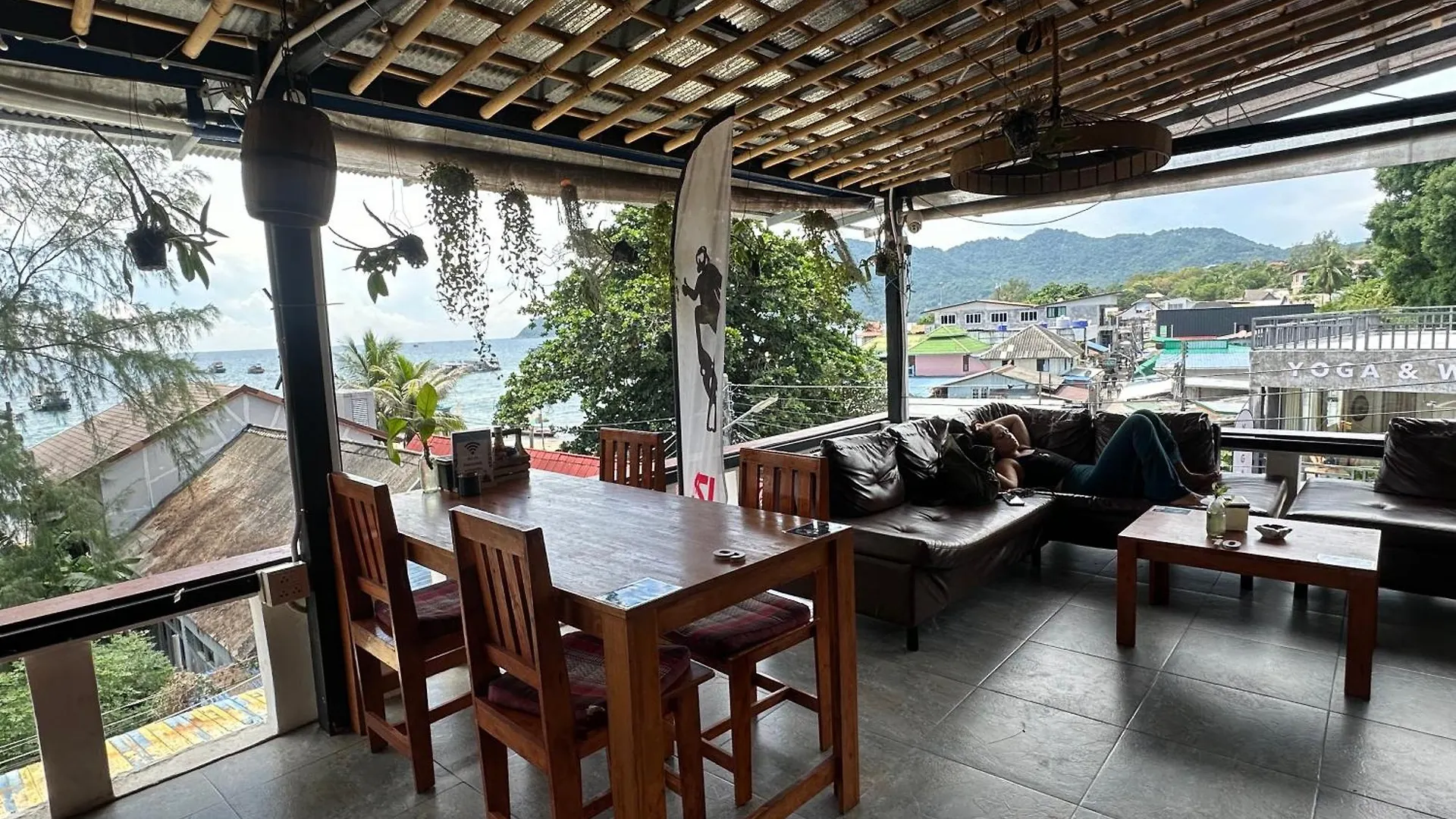 Echo Koh Tao Hostel & Diving